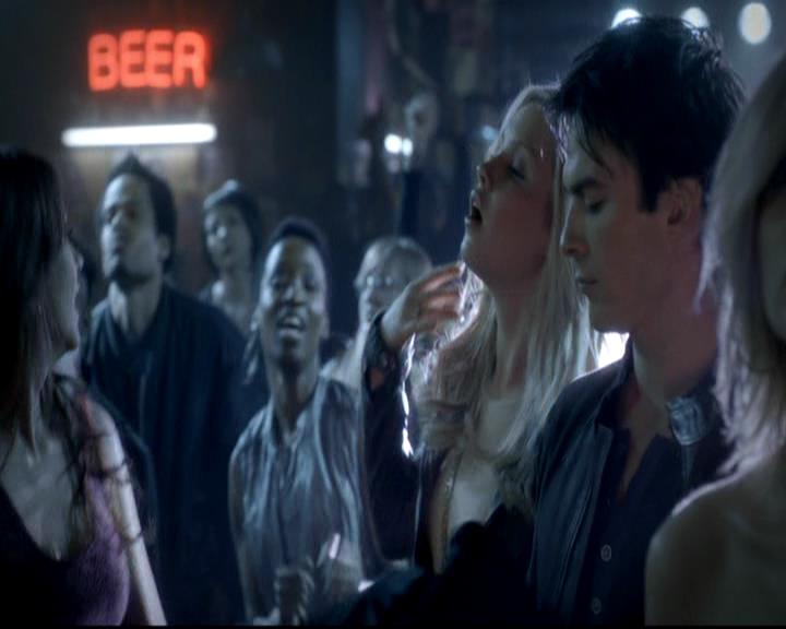 VampireDiariesWorld-dot-org_4x17BecauseTheNight0905.jpg