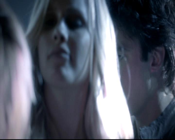 VampireDiariesWorld-dot-org_4x17BecauseTheNight0953.jpg