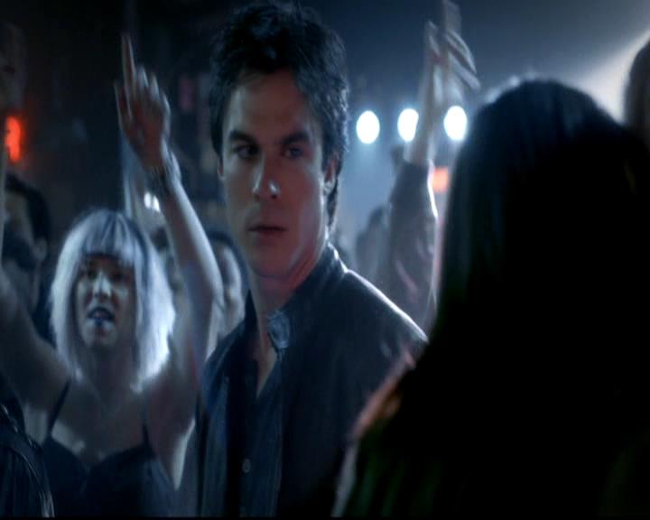 VampireDiariesWorld-dot-org_4x17BecauseTheNight0959.jpg