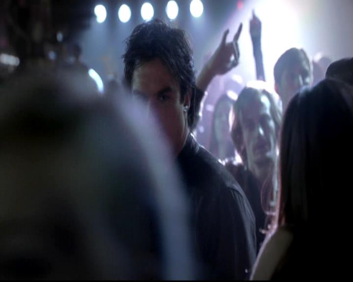 VampireDiariesWorld-dot-org_4x17BecauseTheNight0963.jpg