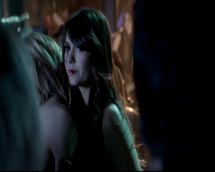 VampireDiariesWorld-dot-org_4x17BecauseTheNight0977.jpg