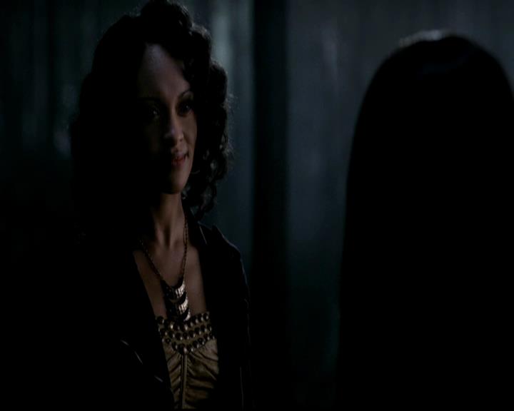 VampireDiariesWorld-dot-org_4x17BecauseTheNight1014.jpg