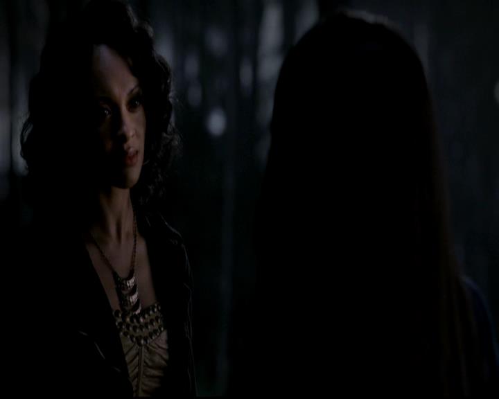 VampireDiariesWorld-dot-org_4x17BecauseTheNight1026.jpg