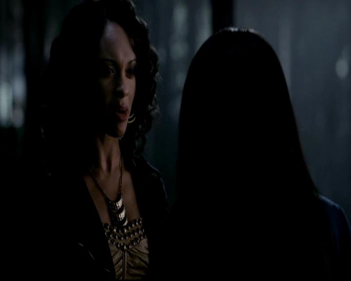 VampireDiariesWorld-dot-org_4x17BecauseTheNight1041.jpg