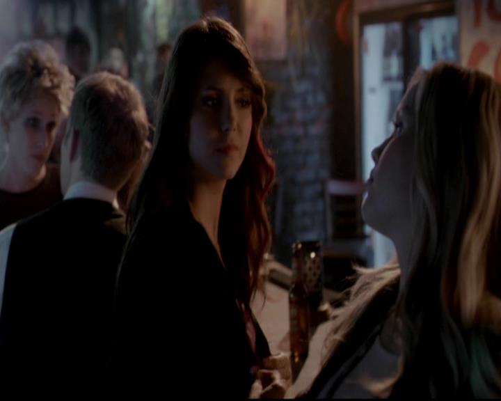 VampireDiariesWorld-dot-org_4x17BecauseTheNight1088.jpg