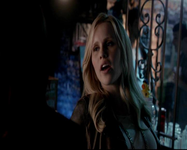 VampireDiariesWorld-dot-org_4x17BecauseTheNight1101.jpg