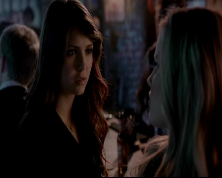 VampireDiariesWorld-dot-org_4x17BecauseTheNight1106.jpg