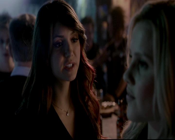 VampireDiariesWorld-dot-org_4x17BecauseTheNight1120.jpg