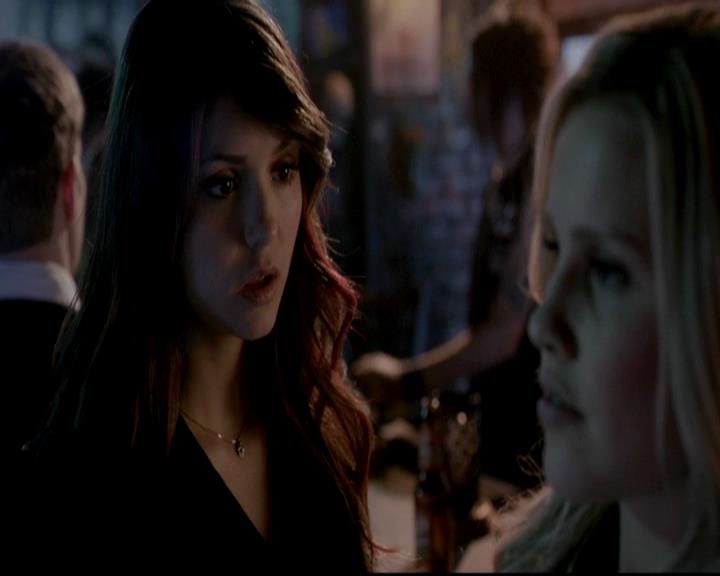 VampireDiariesWorld-dot-org_4x17BecauseTheNight1121.jpg