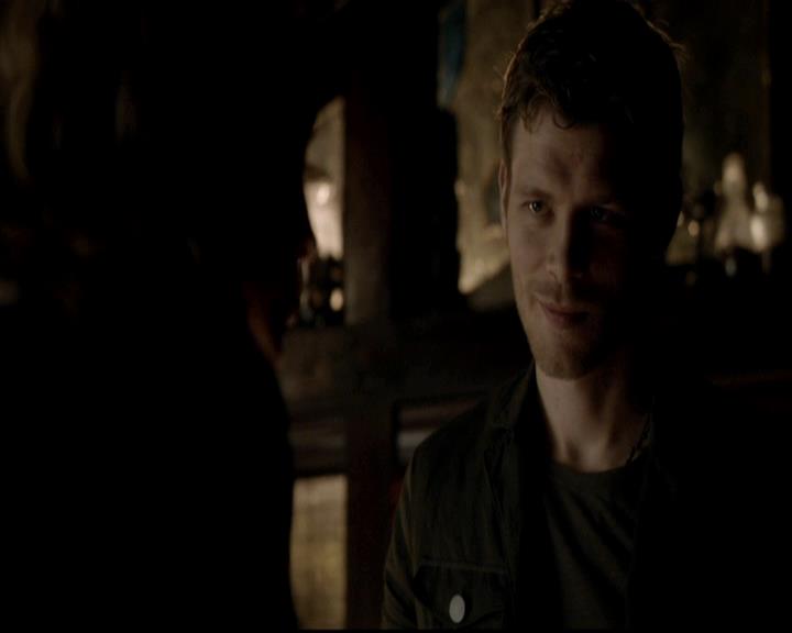 VampireDiariesWorld-dot-org_4x17BecauseTheNight1144.jpg