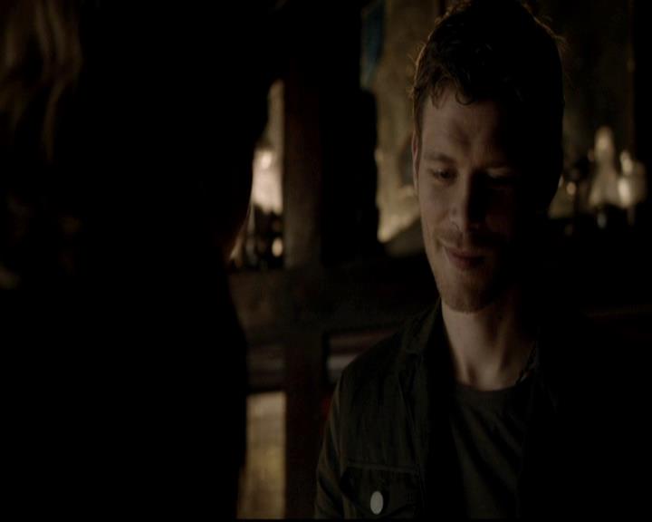 VampireDiariesWorld-dot-org_4x17BecauseTheNight1145.jpg