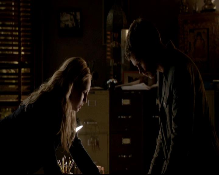 VampireDiariesWorld-dot-org_4x17BecauseTheNight1151.jpg