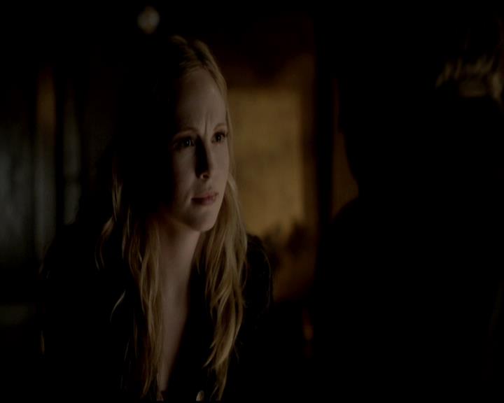 VampireDiariesWorld-dot-org_4x17BecauseTheNight1159.jpg