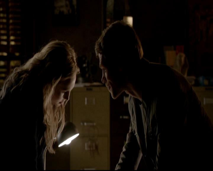 VampireDiariesWorld-dot-org_4x17BecauseTheNight1164.jpg