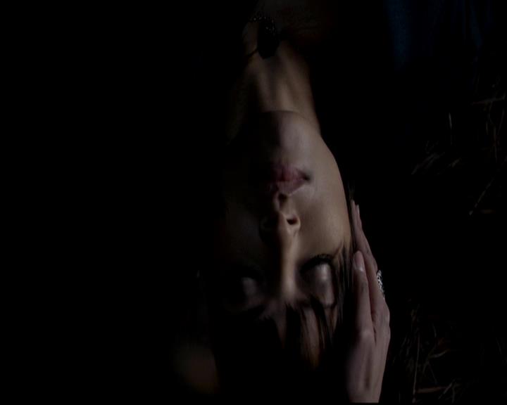 VampireDiariesWorld-dot-org_4x17BecauseTheNight1187.jpg