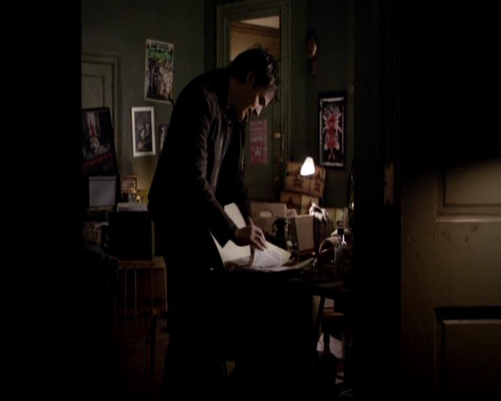 VampireDiariesWorld-dot-org_4x17BecauseTheNight1249.jpg