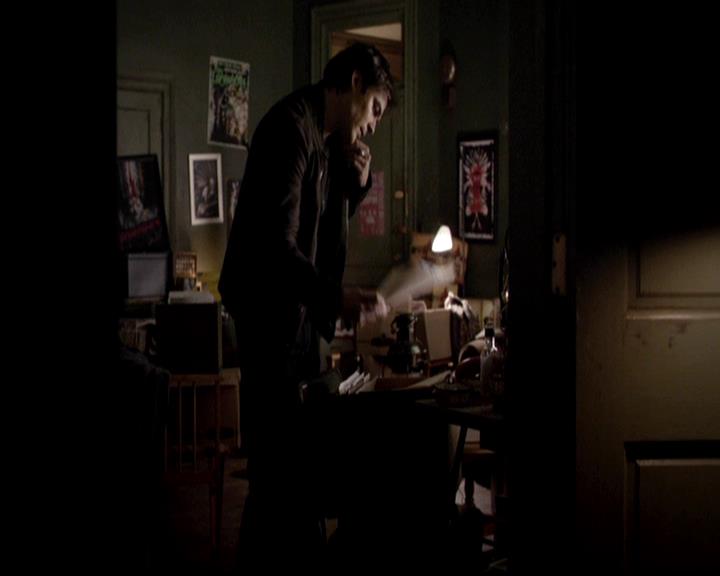 VampireDiariesWorld-dot-org_4x17BecauseTheNight1250.jpg