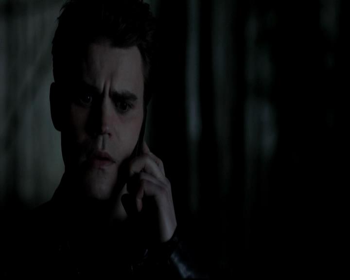 VampireDiariesWorld-dot-org_4x17BecauseTheNight1266.jpg