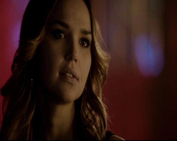 VampireDiariesWorld-dot-org_4x17BecauseTheNight1340.jpg