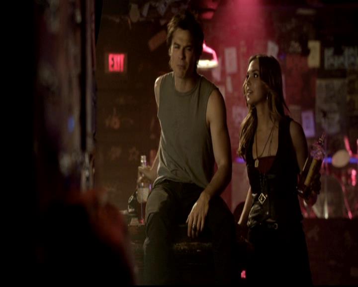 VampireDiariesWorld-dot-org_4x17BecauseTheNight1370.jpg