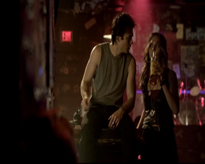 VampireDiariesWorld-dot-org_4x17BecauseTheNight1371.jpg