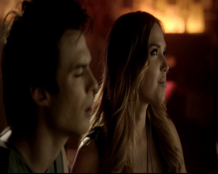 VampireDiariesWorld-dot-org_4x17BecauseTheNight1373.jpg