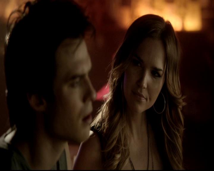 VampireDiariesWorld-dot-org_4x17BecauseTheNight1376.jpg