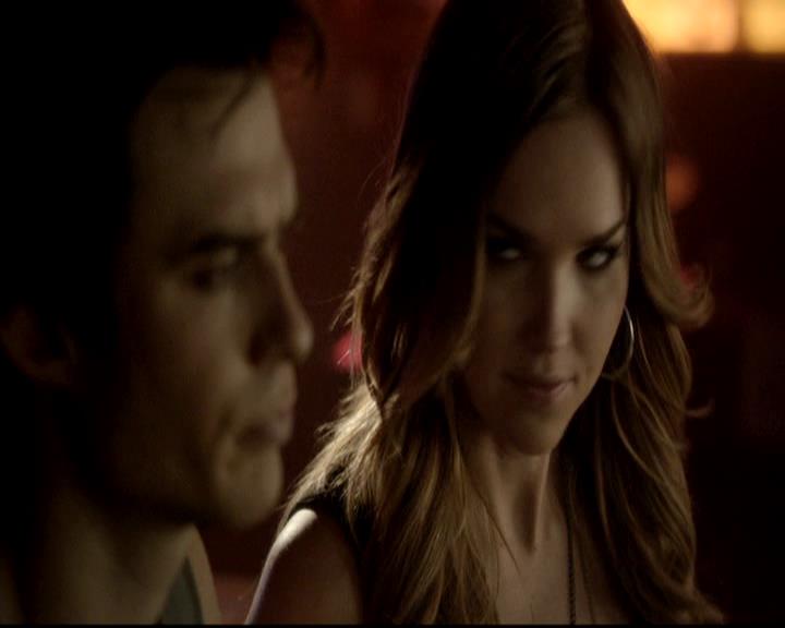 VampireDiariesWorld-dot-org_4x17BecauseTheNight1390.jpg