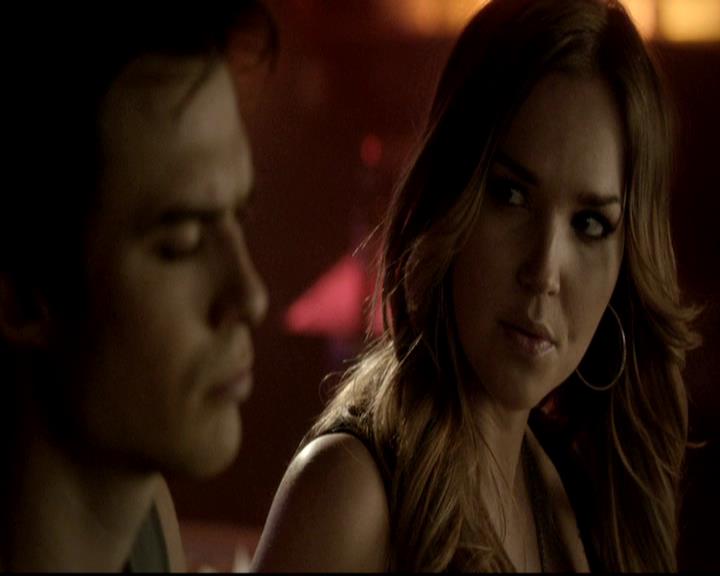 VampireDiariesWorld-dot-org_4x17BecauseTheNight1393.jpg