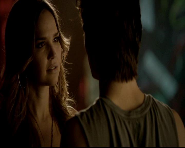 VampireDiariesWorld-dot-org_4x17BecauseTheNight1418.jpg