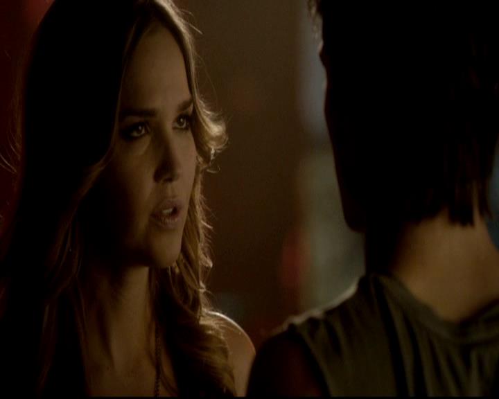 VampireDiariesWorld-dot-org_4x17BecauseTheNight1426.jpg