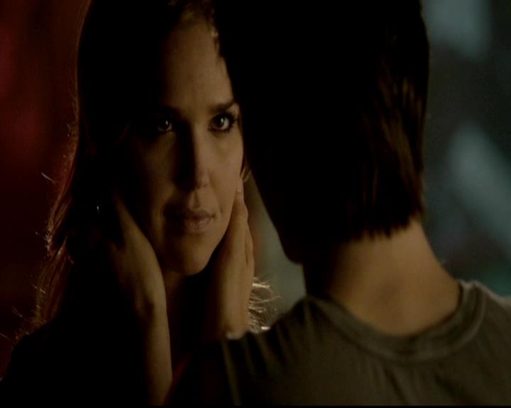 VampireDiariesWorld-dot-org_4x17BecauseTheNight1442.jpg