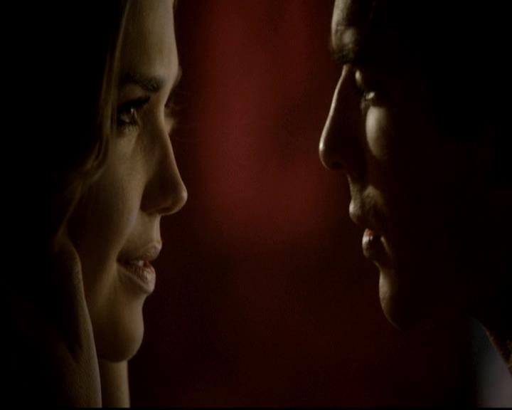 VampireDiariesWorld-dot-org_4x17BecauseTheNight1444.jpg