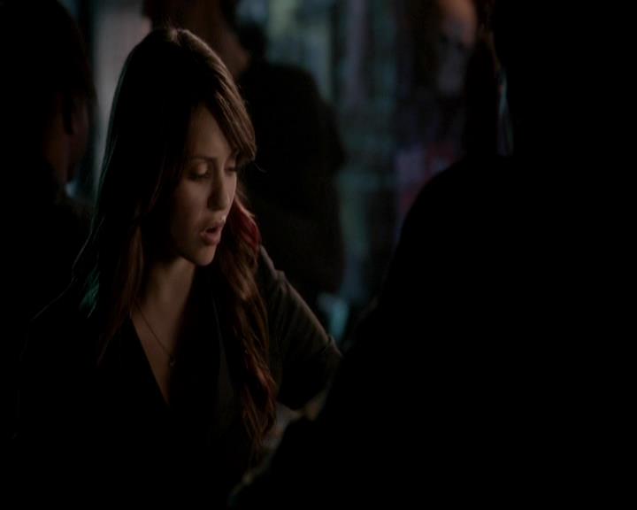 VampireDiariesWorld-dot-org_4x17BecauseTheNight1459.jpg