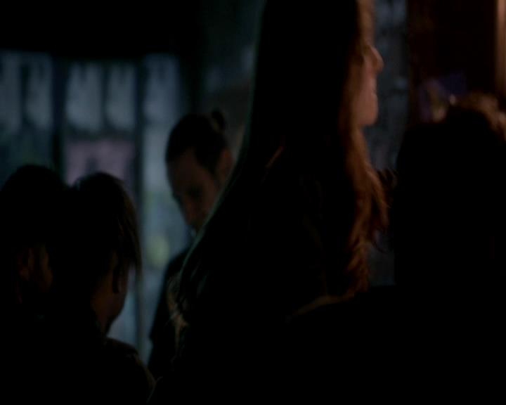 VampireDiariesWorld-dot-org_4x17BecauseTheNight1468.jpg