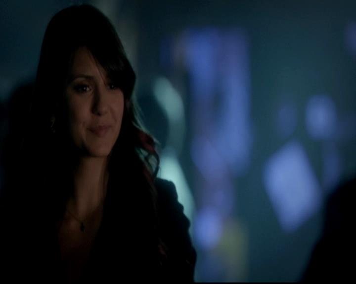 VampireDiariesWorld-dot-org_4x17BecauseTheNight1476.jpg