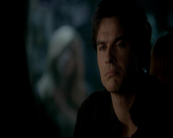 VampireDiariesWorld-dot-org_4x17BecauseTheNight1477.jpg