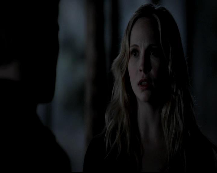 VampireDiariesWorld-dot-org_4x17BecauseTheNight1528.jpg