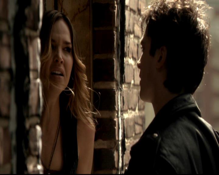 VampireDiariesWorld-dot-org_4x17BecauseTheNight1808.jpg