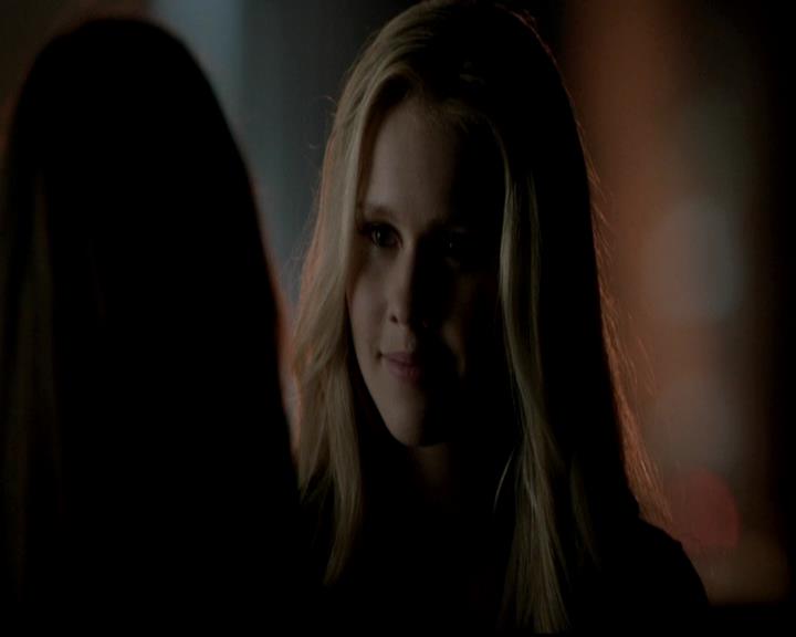 VampireDiariesWorld-dot-org_4x17BecauseTheNight1900.jpg