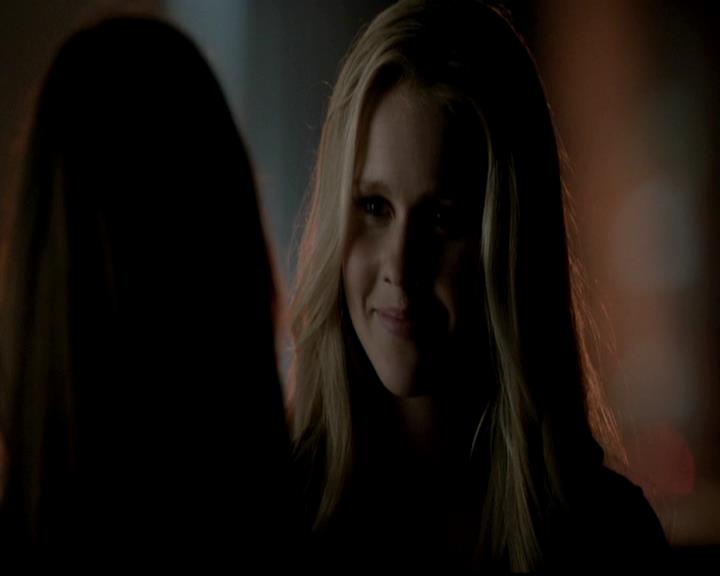 VampireDiariesWorld-dot-org_4x17BecauseTheNight1901.jpg