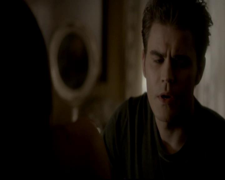 VampireDiariesWorld-dot-org_4x17BecauseTheNight1929.jpg