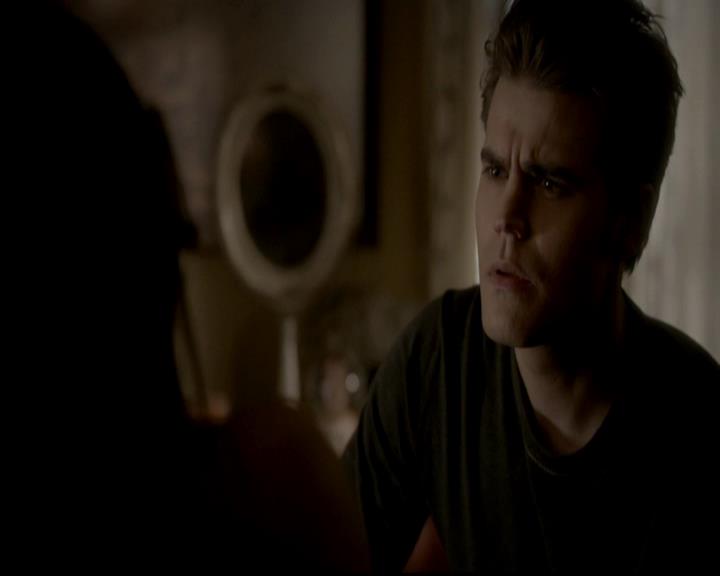 VampireDiariesWorld-dot-org_4x17BecauseTheNight1936.jpg