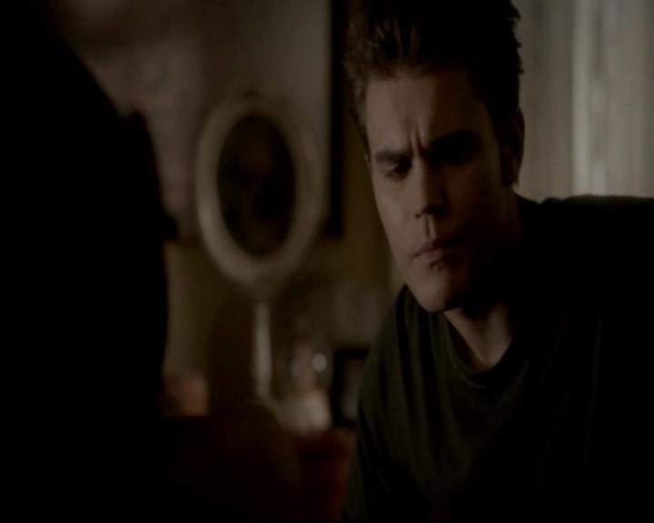 VampireDiariesWorld-dot-org_4x17BecauseTheNight1938.jpg