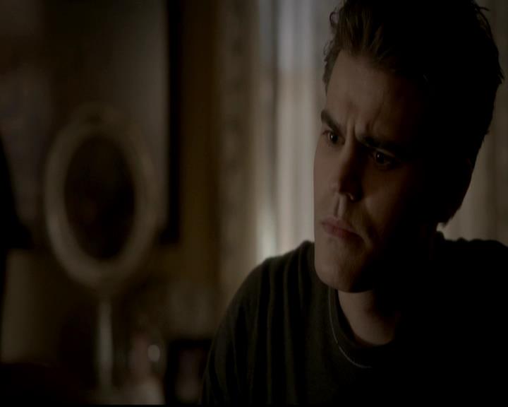 VampireDiariesWorld-dot-org_4x17BecauseTheNight1953.jpg