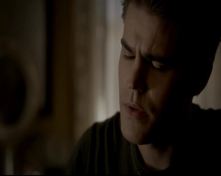 VampireDiariesWorld-dot-org_4x17BecauseTheNight1963.jpg