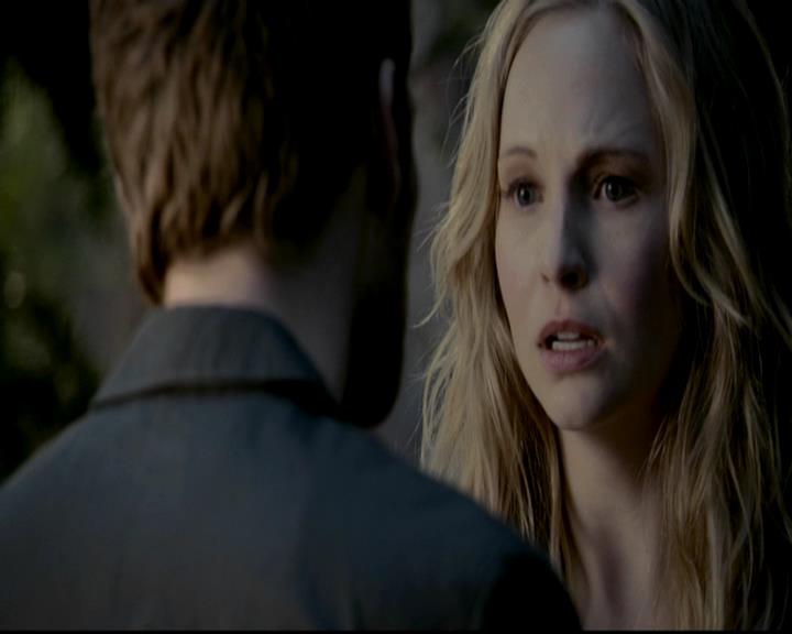 VampireDiariesWorld-dot-org_4x17BecauseTheNight2008.jpg