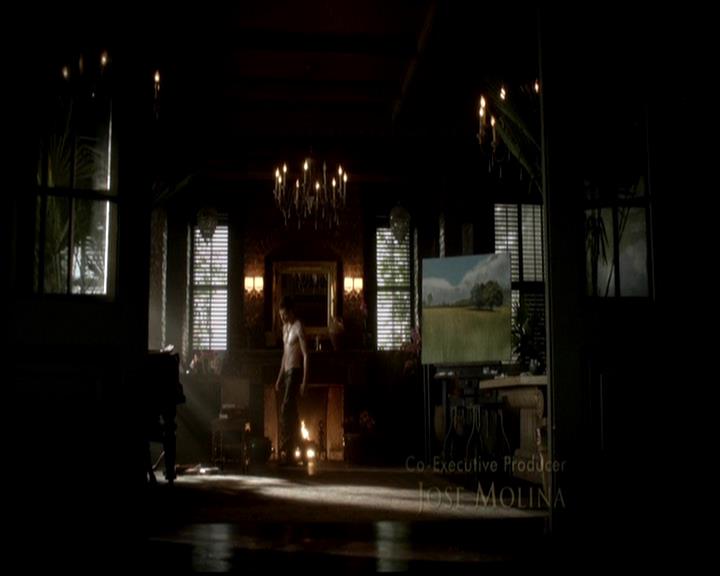 VampireDiariesWorld-dot-org_4x18AmericanGothic0198.jpg