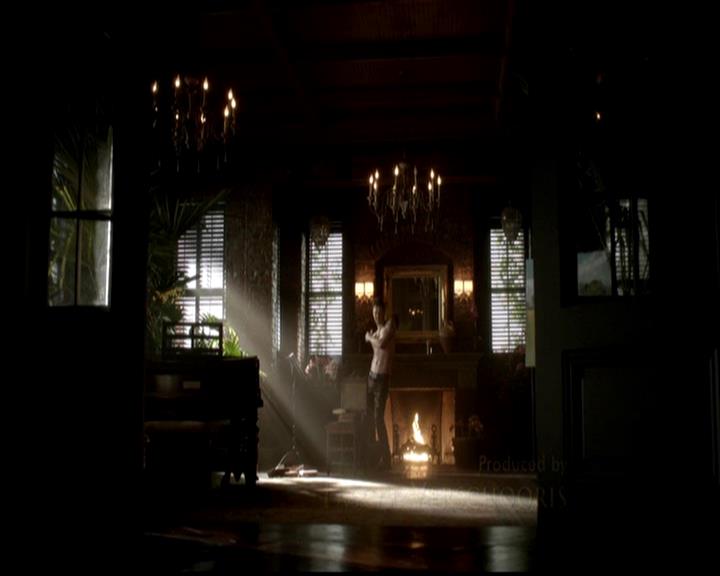 VampireDiariesWorld-dot-org_4x18AmericanGothic0210.jpg