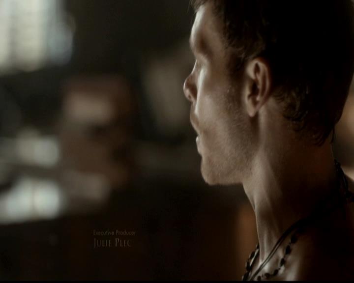 VampireDiariesWorld-dot-org_4x18AmericanGothic0223.jpg